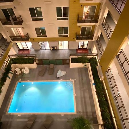 Gorgeous Apt With Parking In Ktown La Лос-Анджелес Экстерьер фото