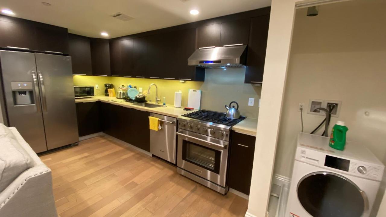 Gorgeous Apt With Parking In Ktown La Лос-Анджелес Экстерьер фото