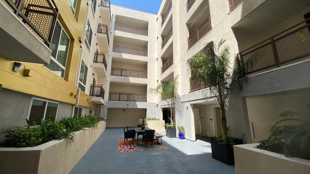 Gorgeous Apt With Parking In Ktown La Лос-Анджелес Экстерьер фото